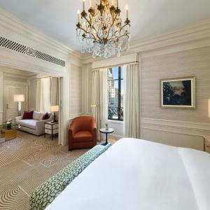 One-Bedroom Deluxe Suite - Butler Service