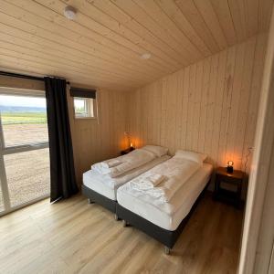 Twin Room with Bath