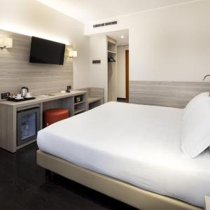 Comfort King Room