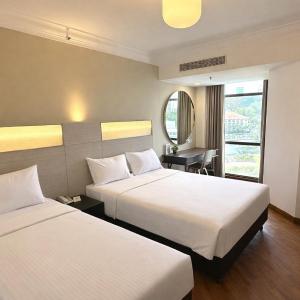 Superior Triple Room