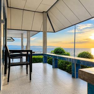 Sea View Bungalow