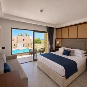 Superior Room with Sea View