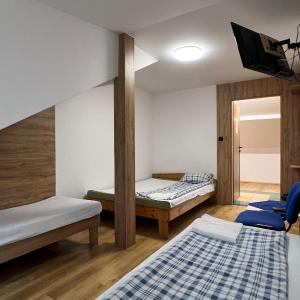 Double or Twin Room with Shared Bathroom