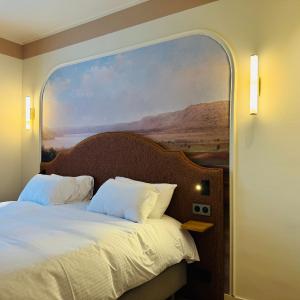 Medium Classic Room