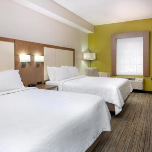 Standard Queen Room with Two Queen Beds