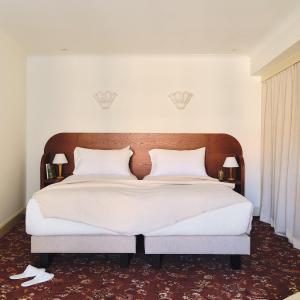Two Bedroom Duplex with Balcony