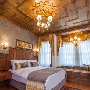 Deluxe Family Suite