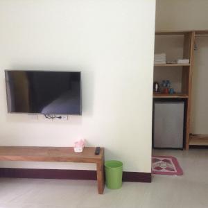 Quadruple Room with Private Bathroom