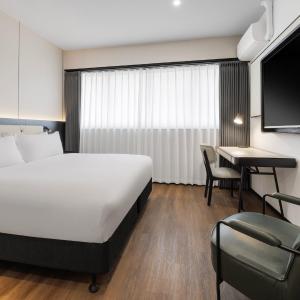 Premium King Room
