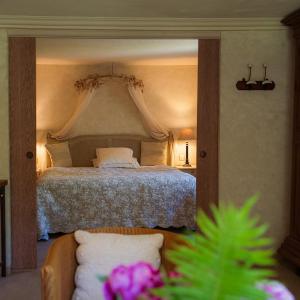 Suite with Garden View