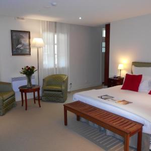 Orchard Room Suite1