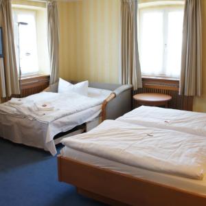 Triple Room with Bathroom