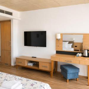 Double Room with Balcony and Sea View