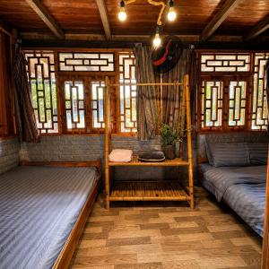 Triple Room with Mountain View
