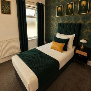 Deluxe Single Room