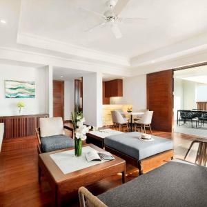 Penthouse Suite with Balcony