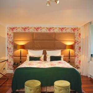 Deluxe King Suite