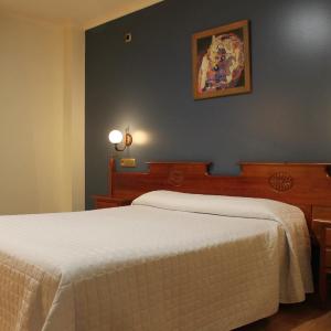 Classic Single Room