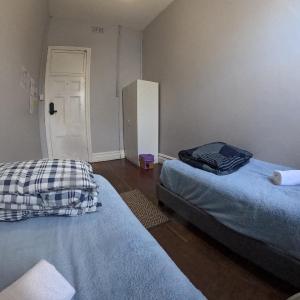 Twin Room with Shared Bathroom