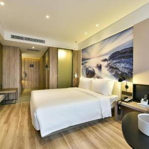 Superior Double Room with City View