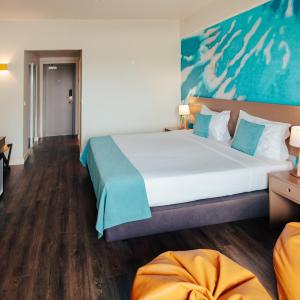 Double or Twin Room with Extra Bed