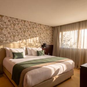 Suite (2 Adults)