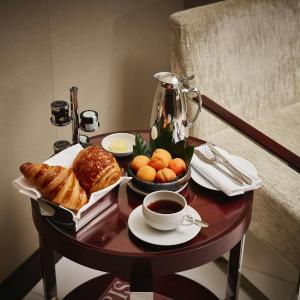 Mandarin Room