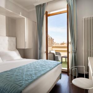 Double Room with Terrace and City View
