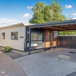 The Pooch Pad 2 Bedroom (4 Berth)