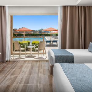 Double Room with Pool View