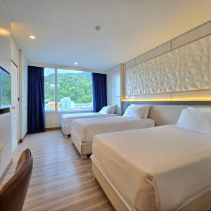 Comfort Triple Room