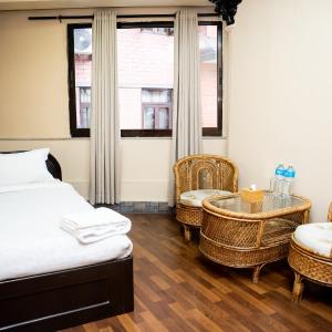 Deluxe Suite
