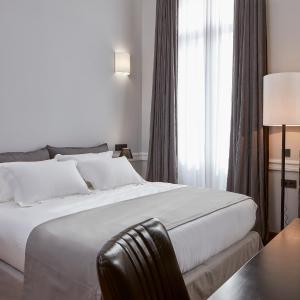 Double Room with Acropolis View