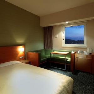 Superior Double Room with Sofa - Non-Smoking