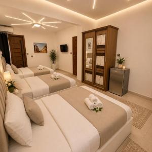 Family Studio