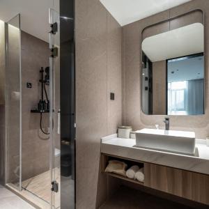 Deluxe Family Suite