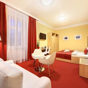 Double or Twin Room with Extra Bed