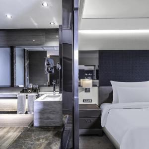 Deluxe Double Room with Sea View