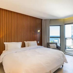 King Suite with Balcony