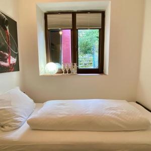 Budget Single Room