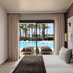 Two Bedroom Suite Swim up Pool view (Bungalow Area)