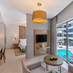 Pool View Studio with Balcony 