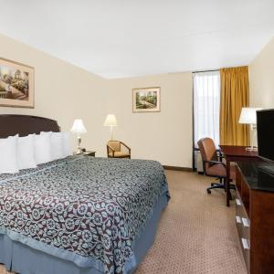 King Room - Non-Smoking