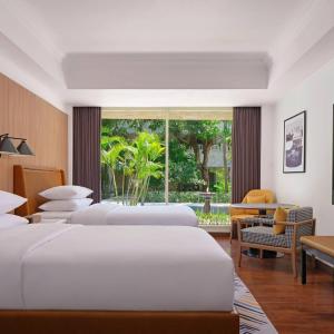 Deluxe Double Room with Garden View