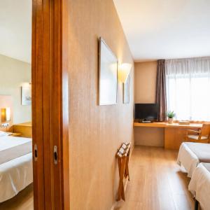 Two Connecting Double Rooms