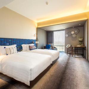 Premium Deluxe (24 Hours Use of Room)