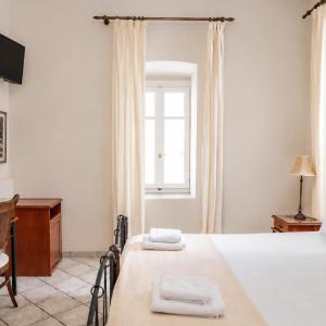 Budget Double Room - Ground Floor