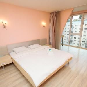One-bedroom apartment - 3 Lesi Ukrainky blvd.