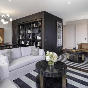 One-Bedroom King Presidential Suite with Living and Dining Room and Panorama View