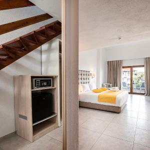 Maisonette with Sea View
